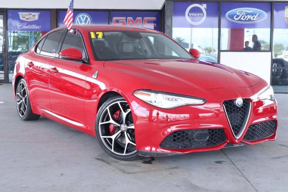 alfa romeo giulia 2017 ZARFAEBN6H7533234 image alfa romeo giulia 2017 ZARFAEBN6H7533234 image